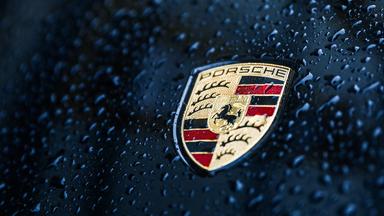 Porsche muss Jahresprognose drastisch kürzen