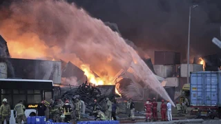 Todesopfer-Zahl nach Explosion in Iraner Hafen auf 65 gestiegen