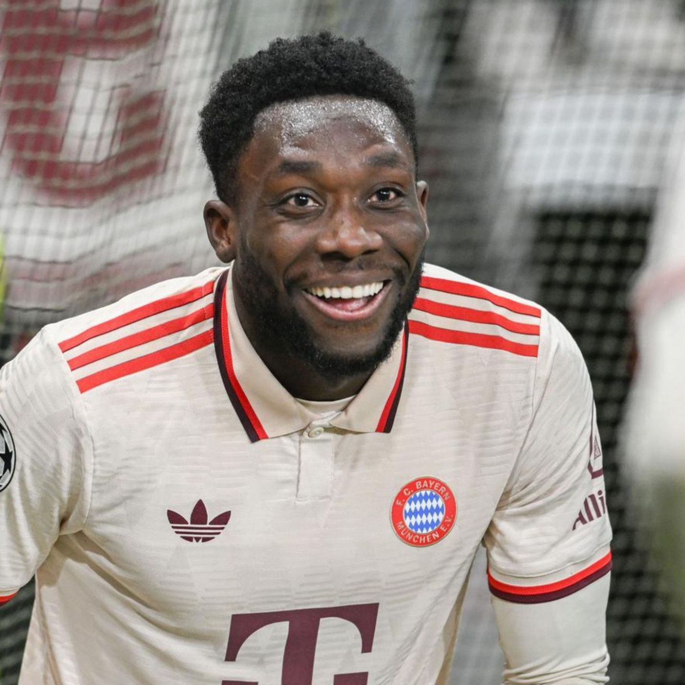 Verletzter Alphonso Davies berichtet von Tränen in der Reha