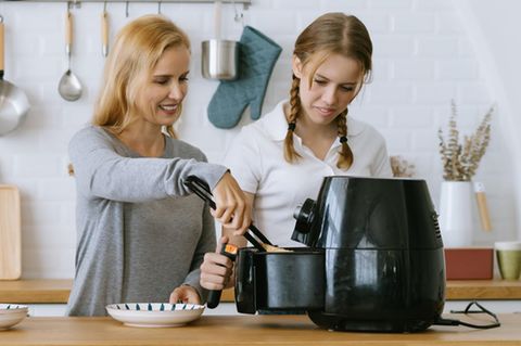 Airfryer von Russel Hobbs für 70 statt 120 Euro: Die Top-Deals am Donnerstag