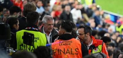 Warum stürzte der Fußball-Fan in den Tod? Polizei gibt Details bekannt