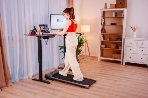 Klappbares Laufband für 120 statt 250 Euro: Die Top-Deals am Donnerstag
