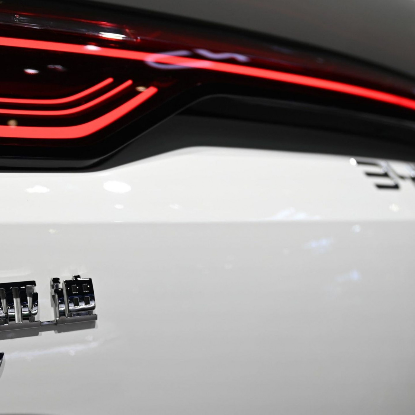 Analyse zur E-Auto-Wende: Chinesen ziehen vorbei