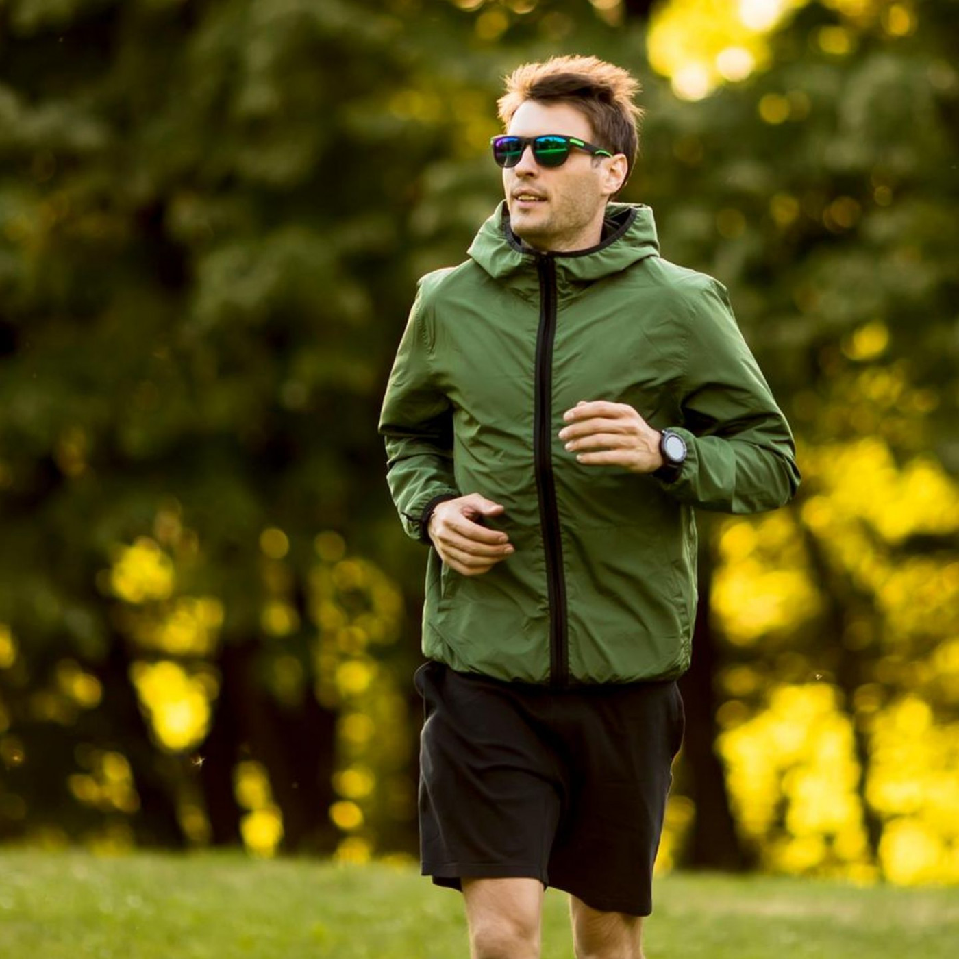 Laufjacken für Männer: Tipps, Trends und vier aktuelle Modelle
