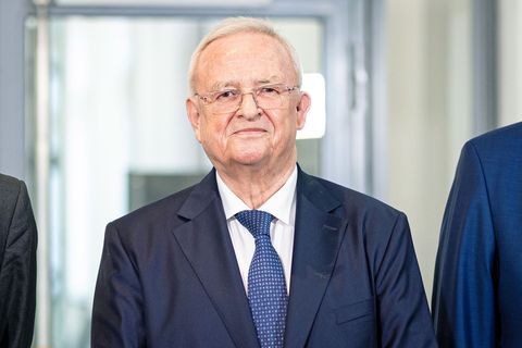 Landgericht stoppt Verfahren gegen Winterkorn vorläufig
