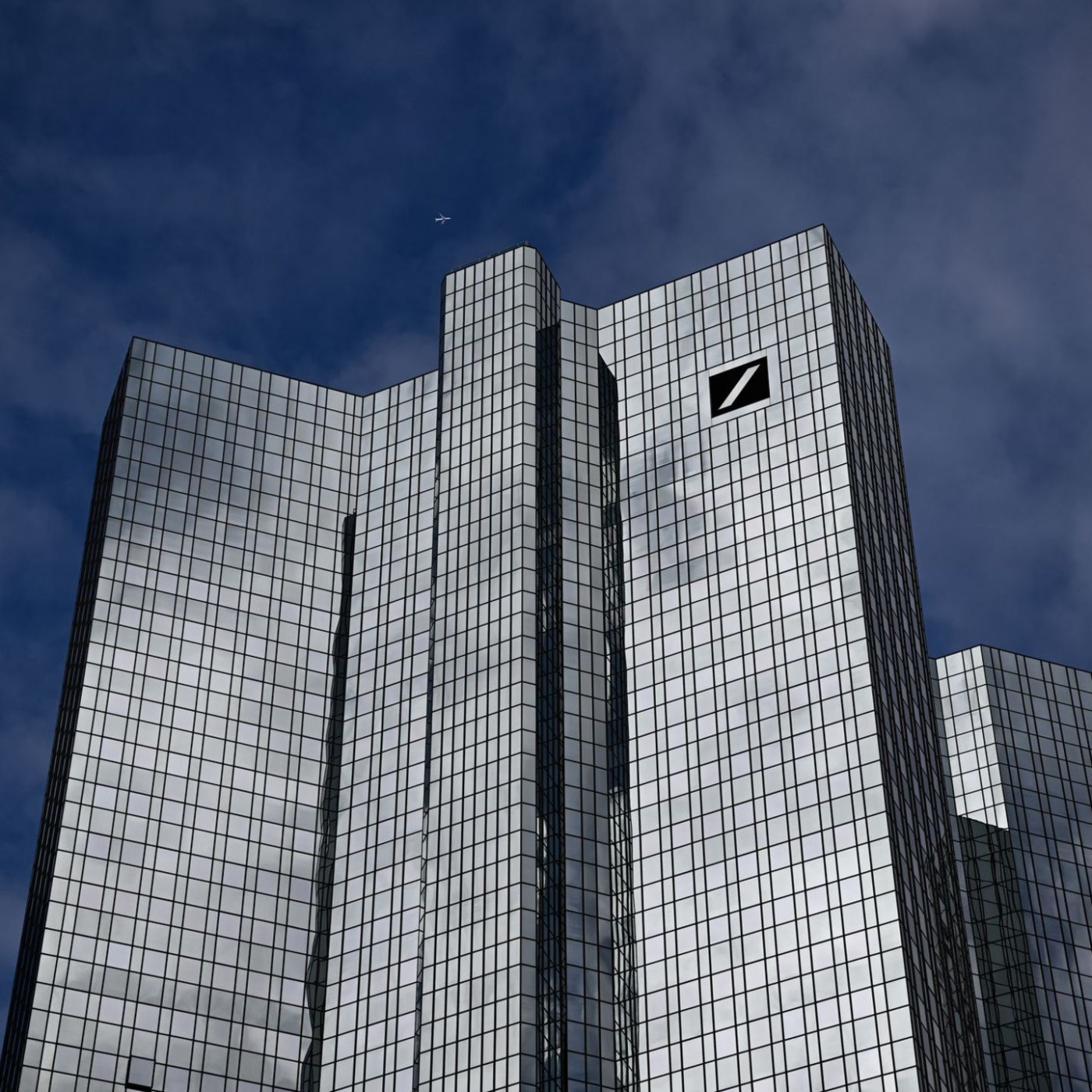 Ex-Investmentbanker fordert 152 Millionen von Deutscher Bank