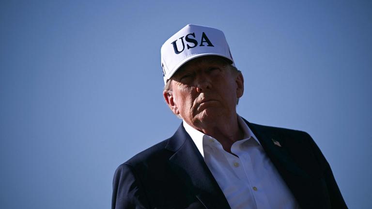 Trump verlängert Zoll-Frist - und droht erneut