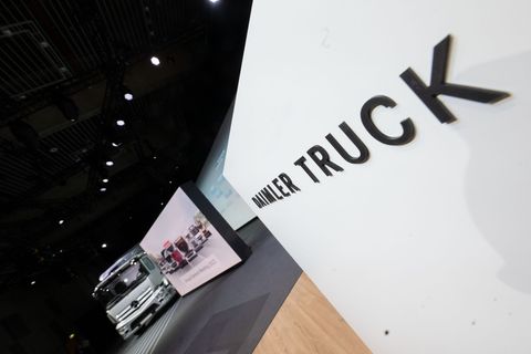 Daimler Truck streicht 5.000 Stellen - Kosten sollen runter