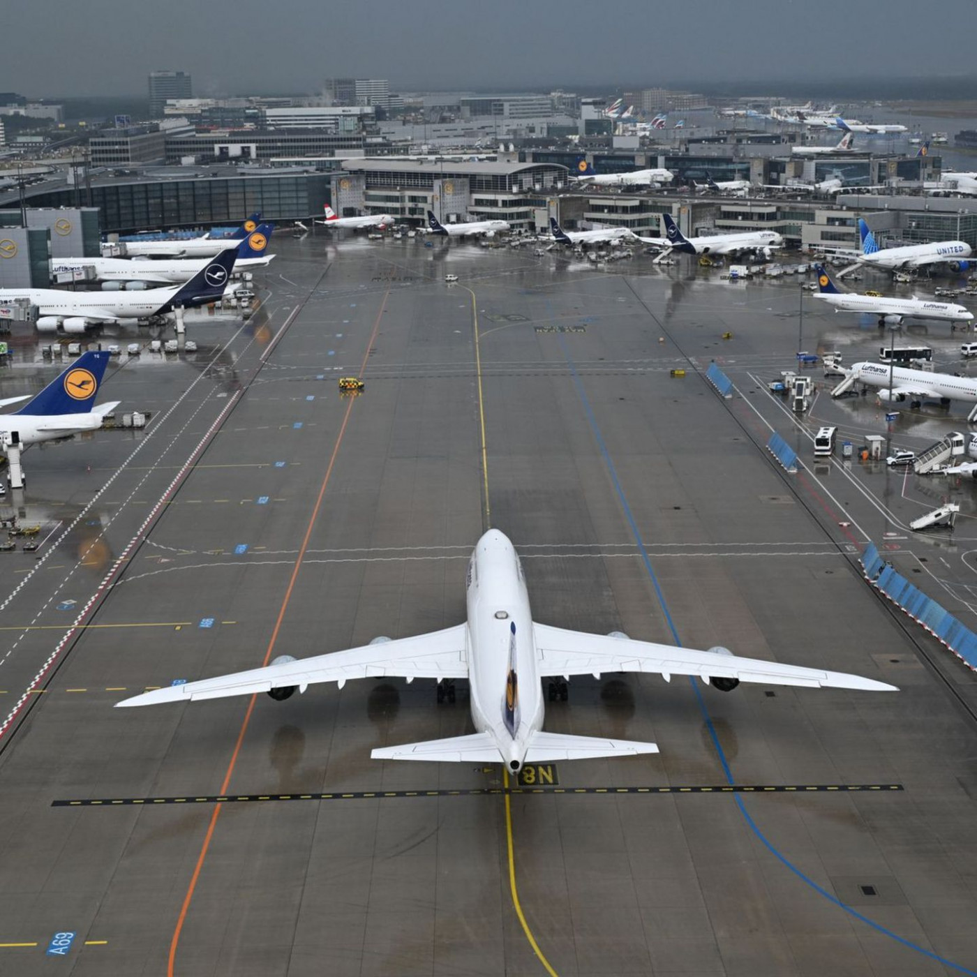 Flugsicherung verspricht stabile Reisesaison am Himmel