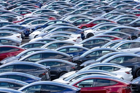 Tesla mit nächstem Gewinnrückgang