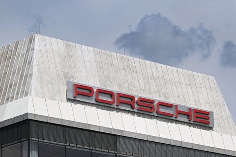 Porsche-Gewinn sackt um mehr als 70 Prozent ab