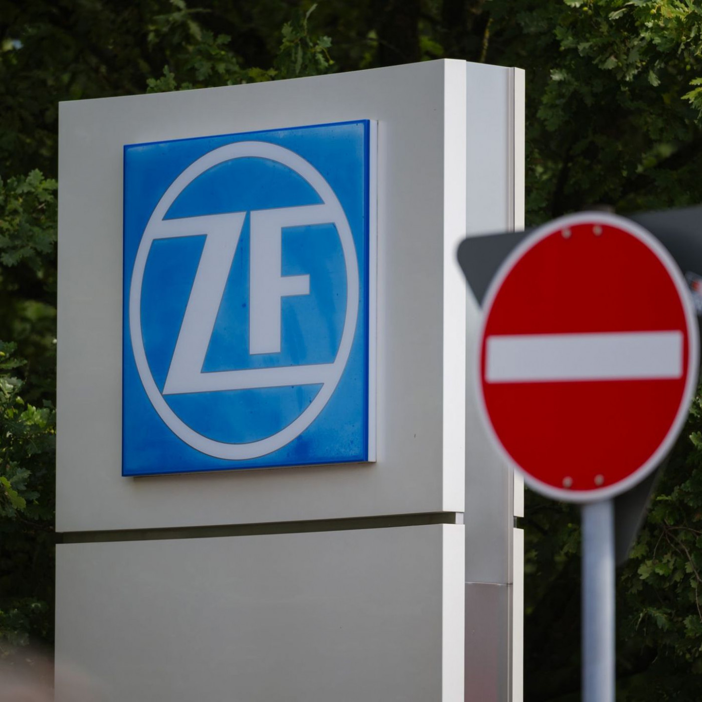 Autozulieferer ZF schreibt erneut rote Zahlen