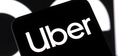 Tesla? Waymo? Oder doch Uber?  Das neue Szenario für die Robotaxi-Revolution