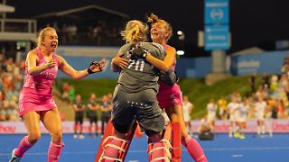 Deutsche Hockey-Frauen kämpfen sich dramatisch ins EM-Finale