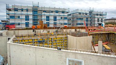 Mehr Baugenehmigungen im ersten Halbjahr