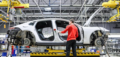 Deutsche Industrie produziert teurer als das Ausland