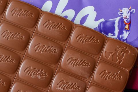 "Mogelpackung" Milka? Verbraucherschützer ziehen vor Gericht