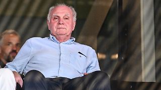 Transfermarkt macht Hoeneß fassungslos
