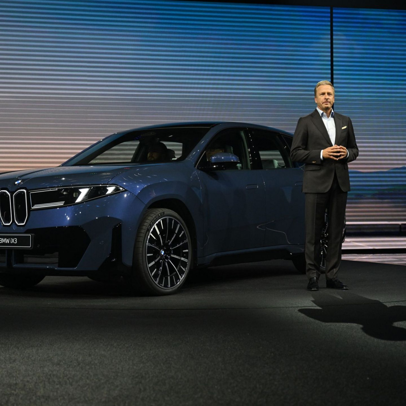 Vor IAA: BMW zeigt erstes Serienmodell der Neuen Klasse