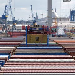 Trumps Zölle lassen Exporte in die USA einbrechen
