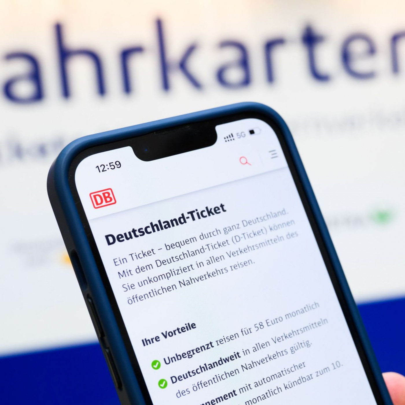 Verkehrsminister kritisiert neue Preis-Debatte beim D-Ticket