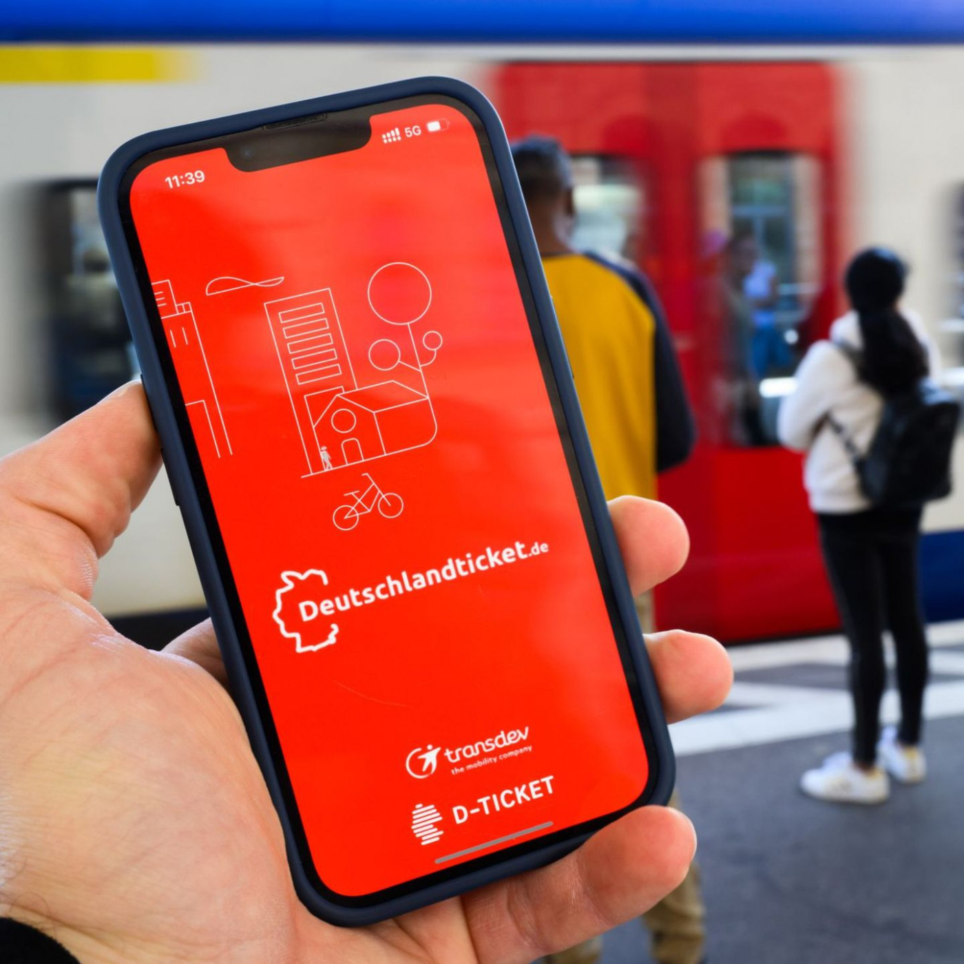 Beim Deutschlandticket droht erneut eine Preiserhöhung