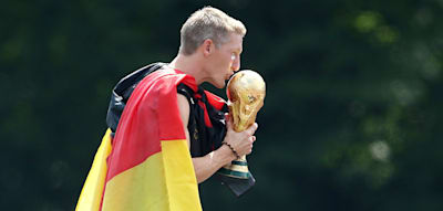 Sechs Legenden in die „Hall of Fame“ des deutschen Fußballs aufgenommen