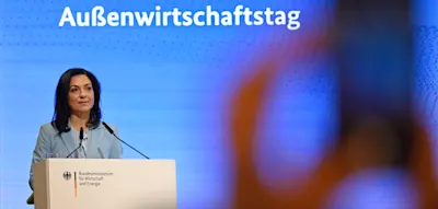 Reiche warnt vor wirtschaftlichem Abstieg Deutschlands