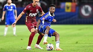 Erst Genickbruch, bald Comeback: Fußballprofi mit Wunderheilung