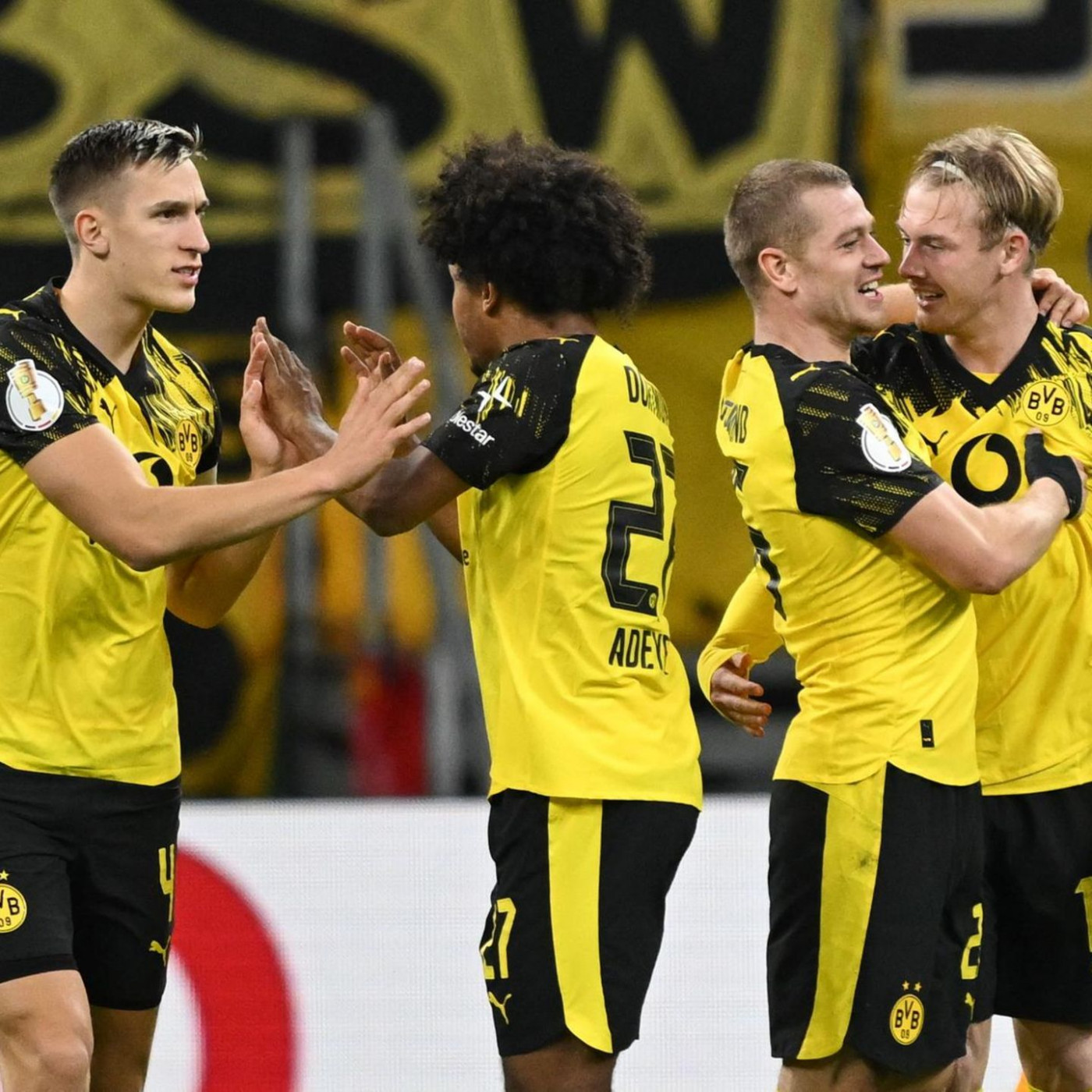 Dortmund siegt im Elfmeterschießen – Kiel kickt Wolfsburg raus