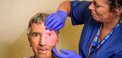 Wie ein 3D-Drucker diesem Mann ein neues Gesicht schenkte