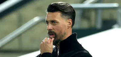 Drei Heimpleiten in einer Woche – das enorme Spannungsfeld um Sandro Wagner