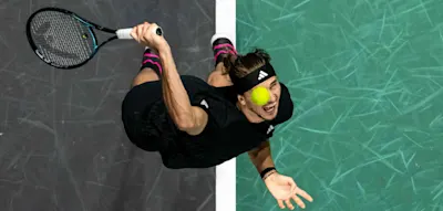 Zverev am Boden – 0:6 im ersten Satz, nach 62 Minuten war das Match beendet