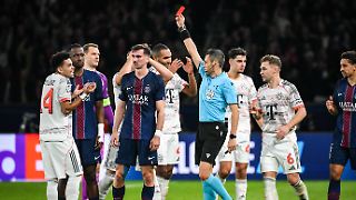 FC Bayern ringt CL-Sieger PSG trotz Roter Karte nieder