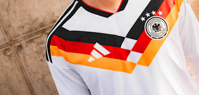 Die 90er sind zurück – das ist das WM-Trikot der Nationalmannschaft