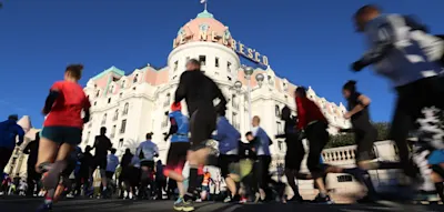 100 Meter vor dem Ziel bricht der 27-Jährige zusammen und stirbt