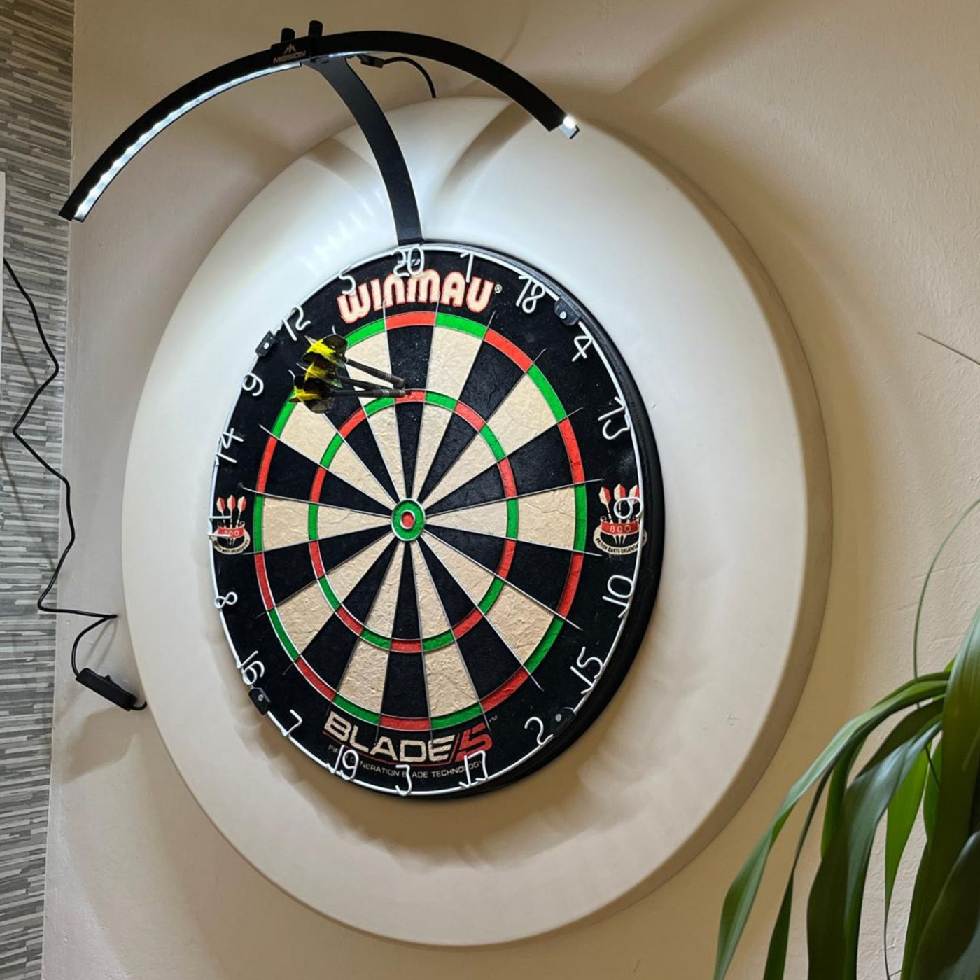 Dartscheibe ausleuchten: Rundum glücklich mit LED-Systemen für zu Hause