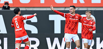 Klub-Rekord – Kaiserslautern siegt mit 16-Jährigem