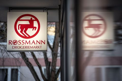 Wegen AfD-Haltung - Rossmann und Vorwerk verlassen Verband