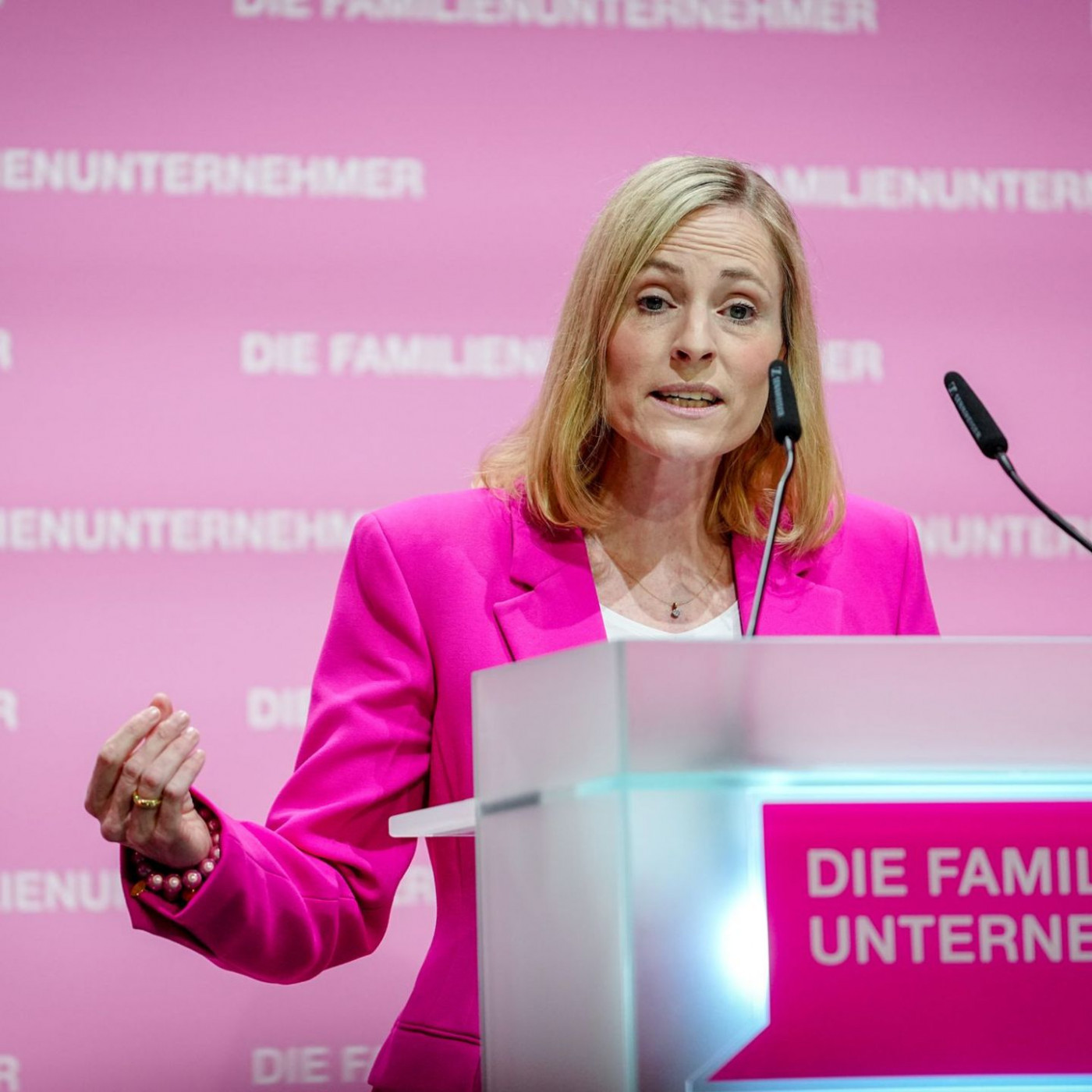 SPD und CDU begrüßen Kursschwenk der Familienunternehmer