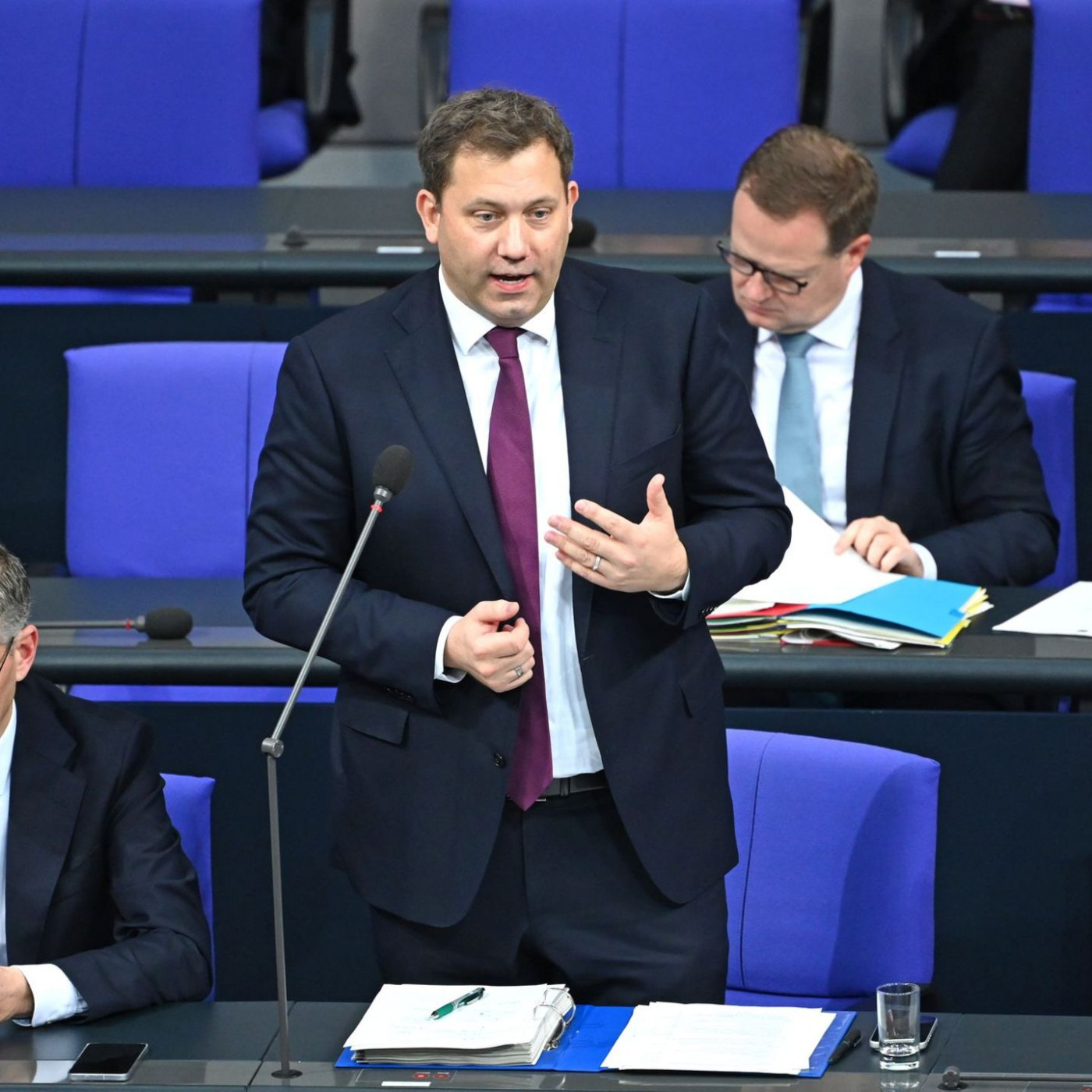 Klingbeil: Stromsteuer-Senkung für alle weiter das Ziel