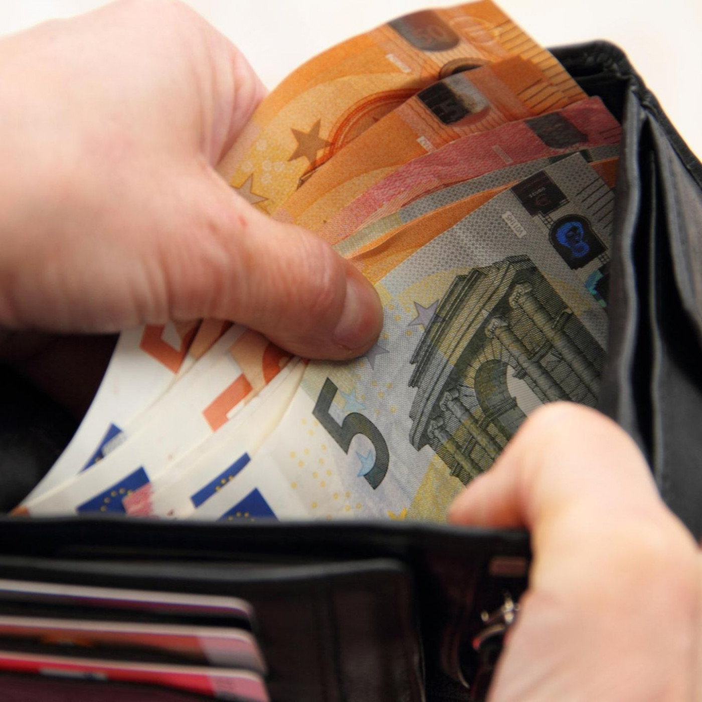 Wer diese elf Punkte 2025 noch erledigt, spart viel Geld