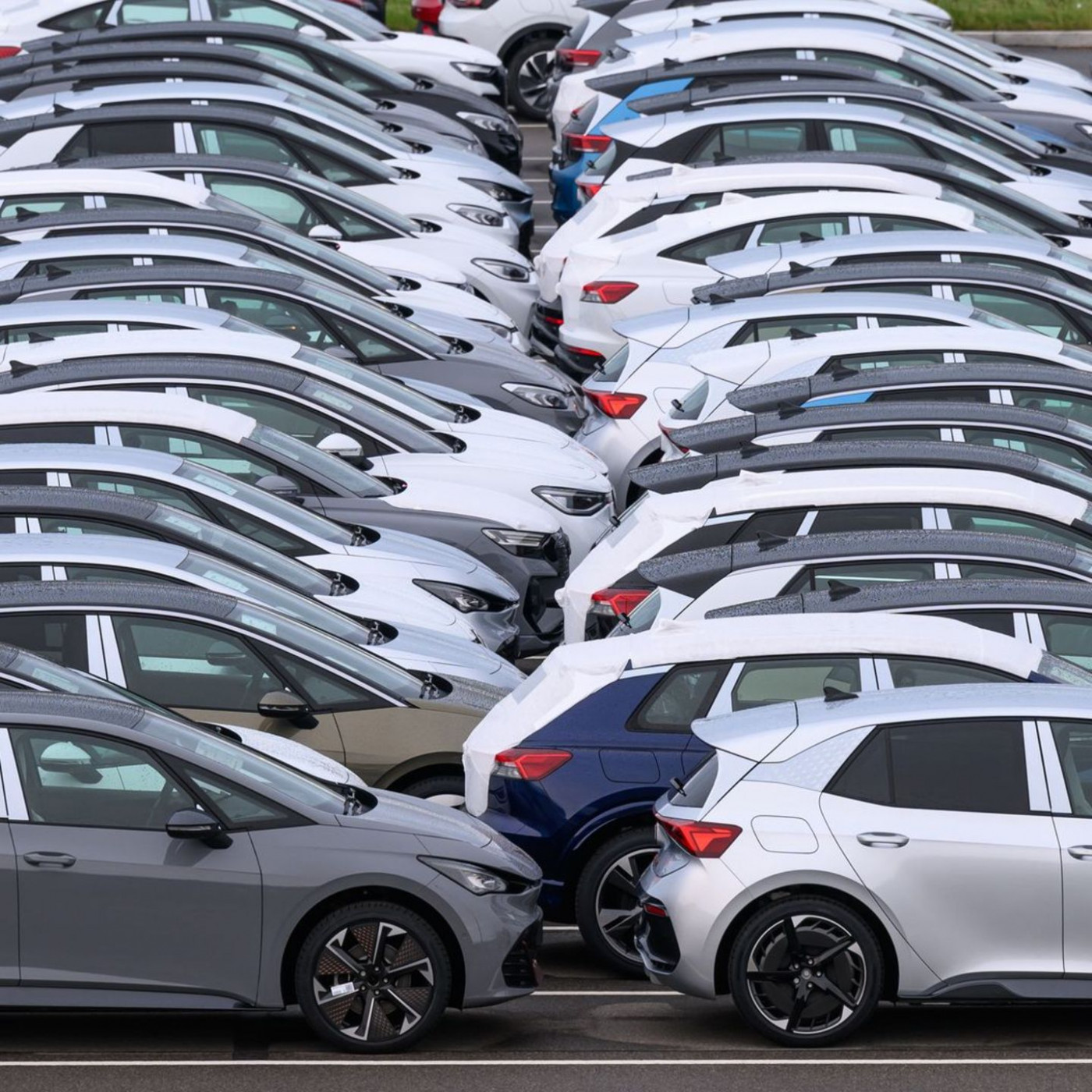 VDA erwartet 2026 rund 693.000 neue E-Autos