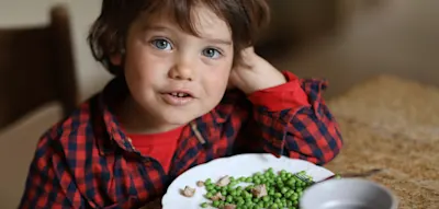 Vegetarisch, vegan, omnivor? Die gesündeste Ernährung für Kinder