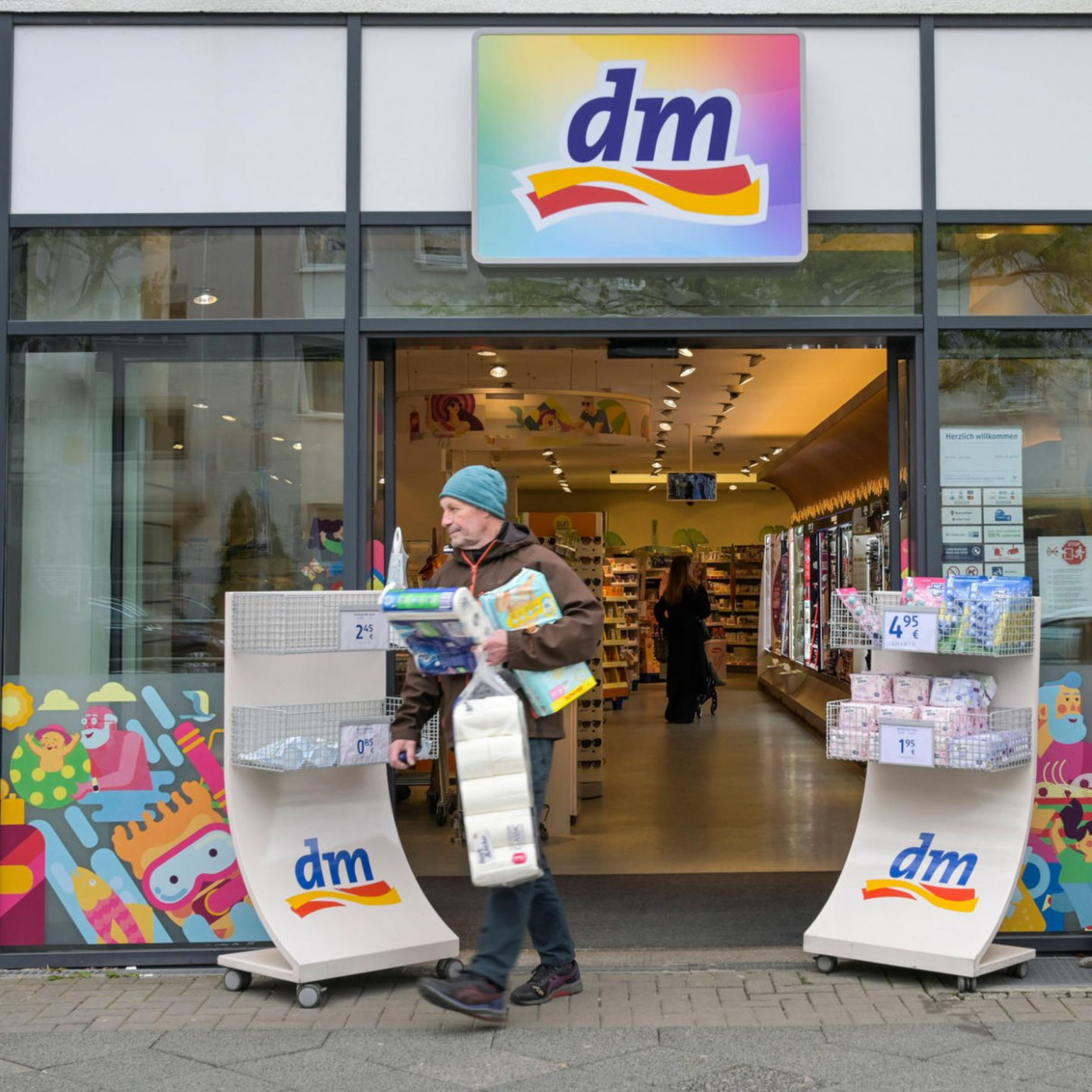 Drogeriekette dm verkauft jetzt auch Medikamente