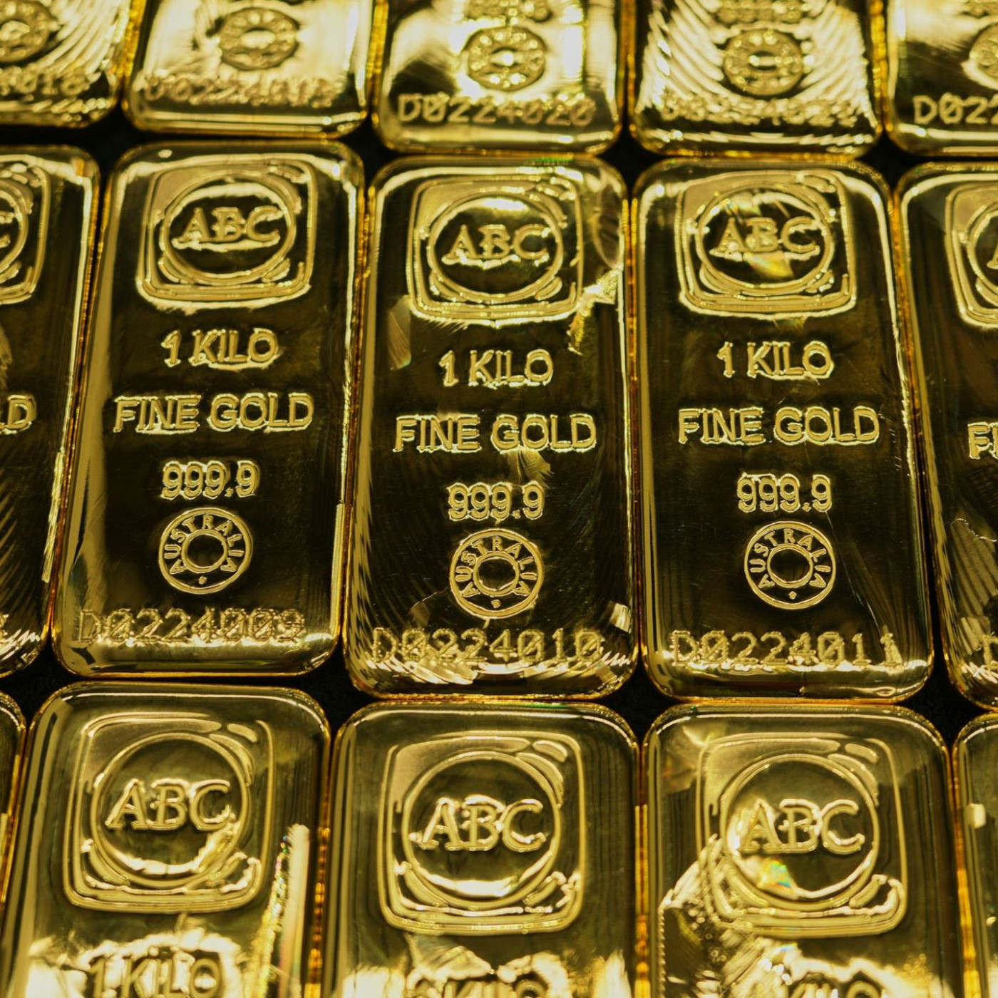 Gold kostet erstmals mehr als 4.400 US-Dollar
