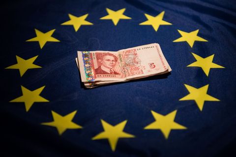Zwischen Hoffnung und Skepsis: Bulgarien wird 21. Euro-Land