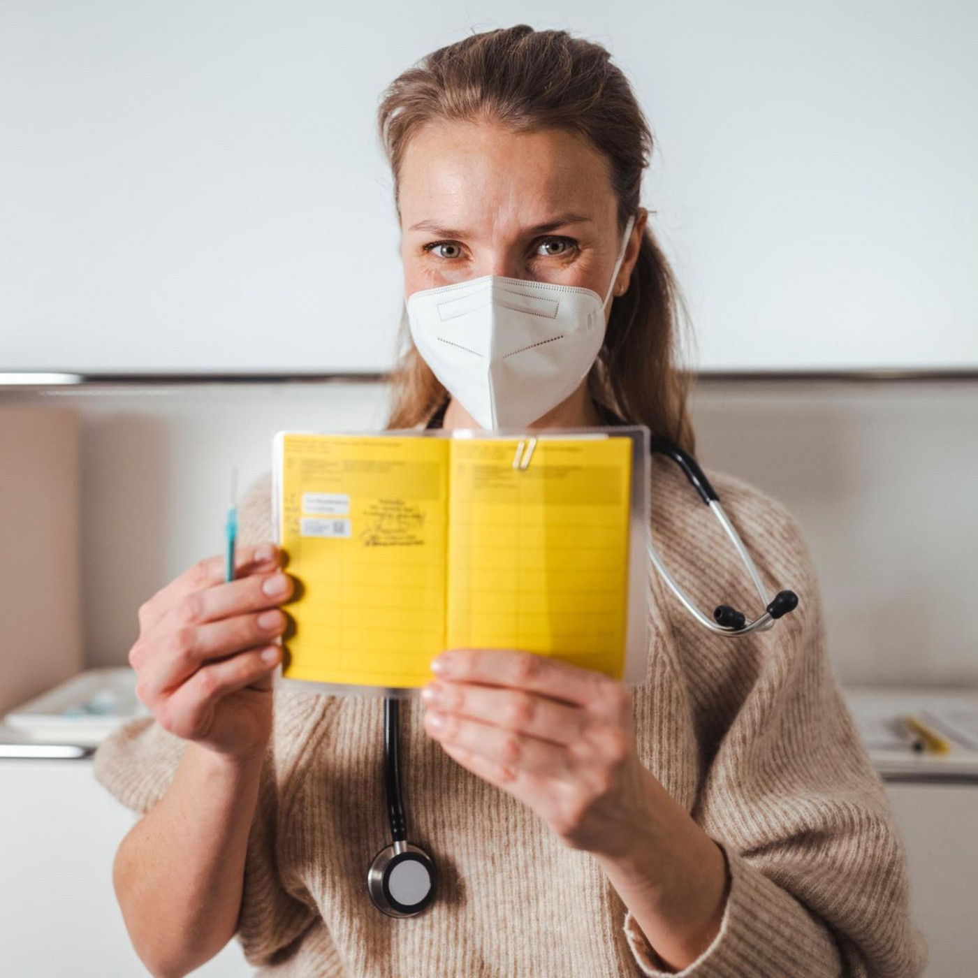 Umstritten und ersehnt: Vor f&uuml;nf Jahren begann die Corona-Impfkampagne