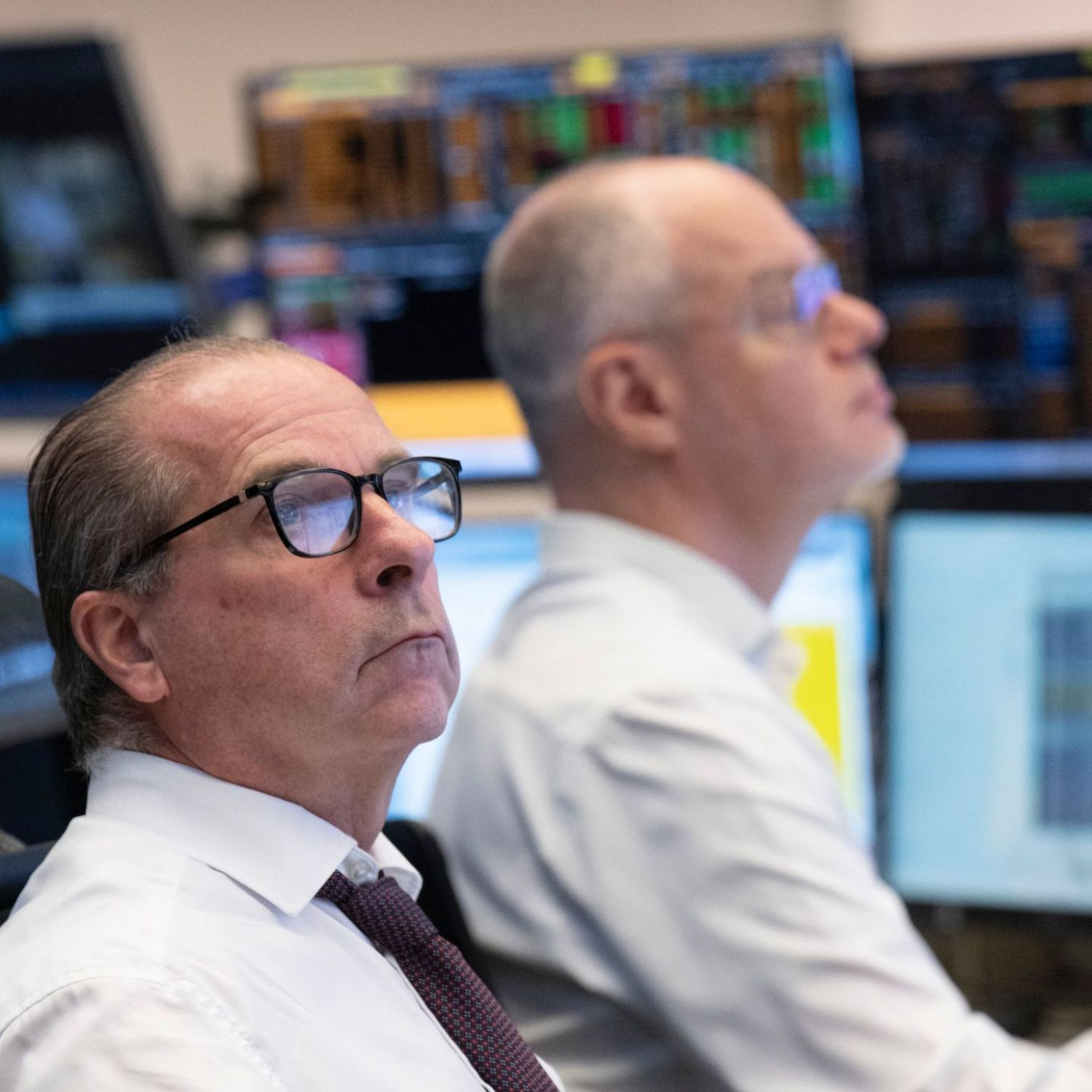 Dax mit Rekordhoch: Konjunkturhoffnungen und R&uuml;stungsaktien