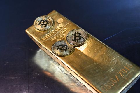 Bitcoin-Kurs steigt wieder: Sollte man jetzt noch schnell einsteigen?